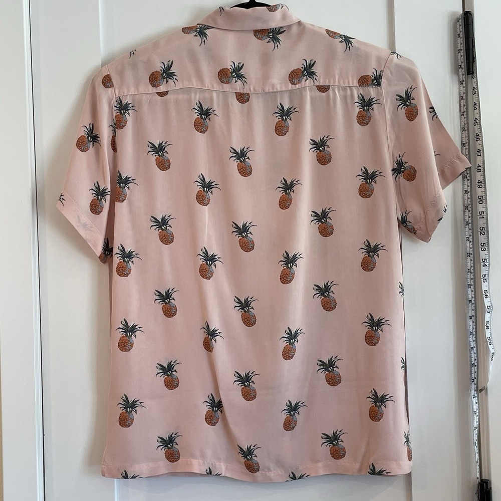 Cactus Man Ricky Singh Mens Large Cotton Short Sleeve Shirt Pineapple Pink Aloha - Picture 3 of 13